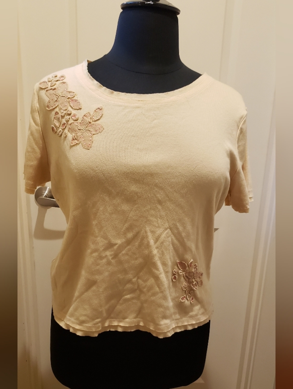 Hearts Of Palm Women's Peach Short Sleeve Embroidered Tee Top